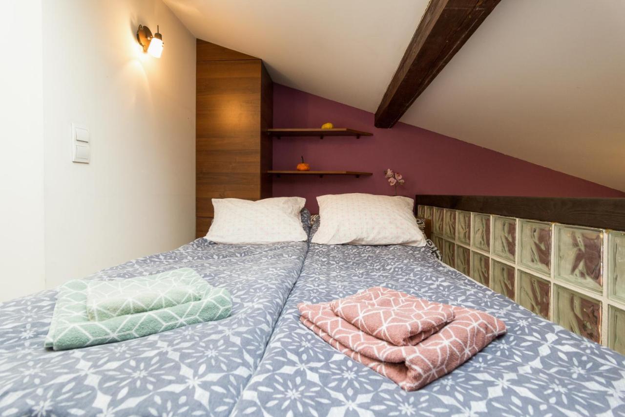 Gorgeous Loft In Perfect Location! Apartment Krakow Exterior photo